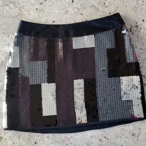 Express Sequin Skirt